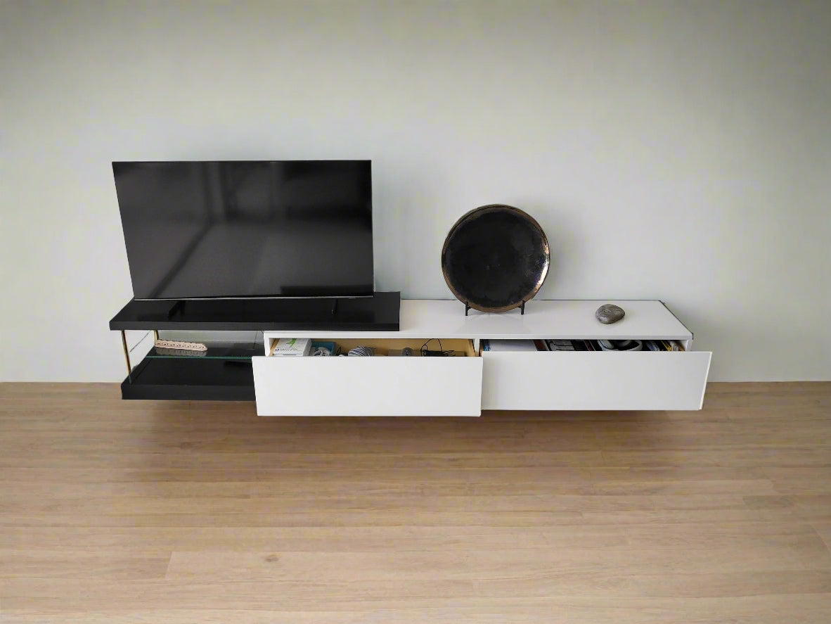 Media Unit