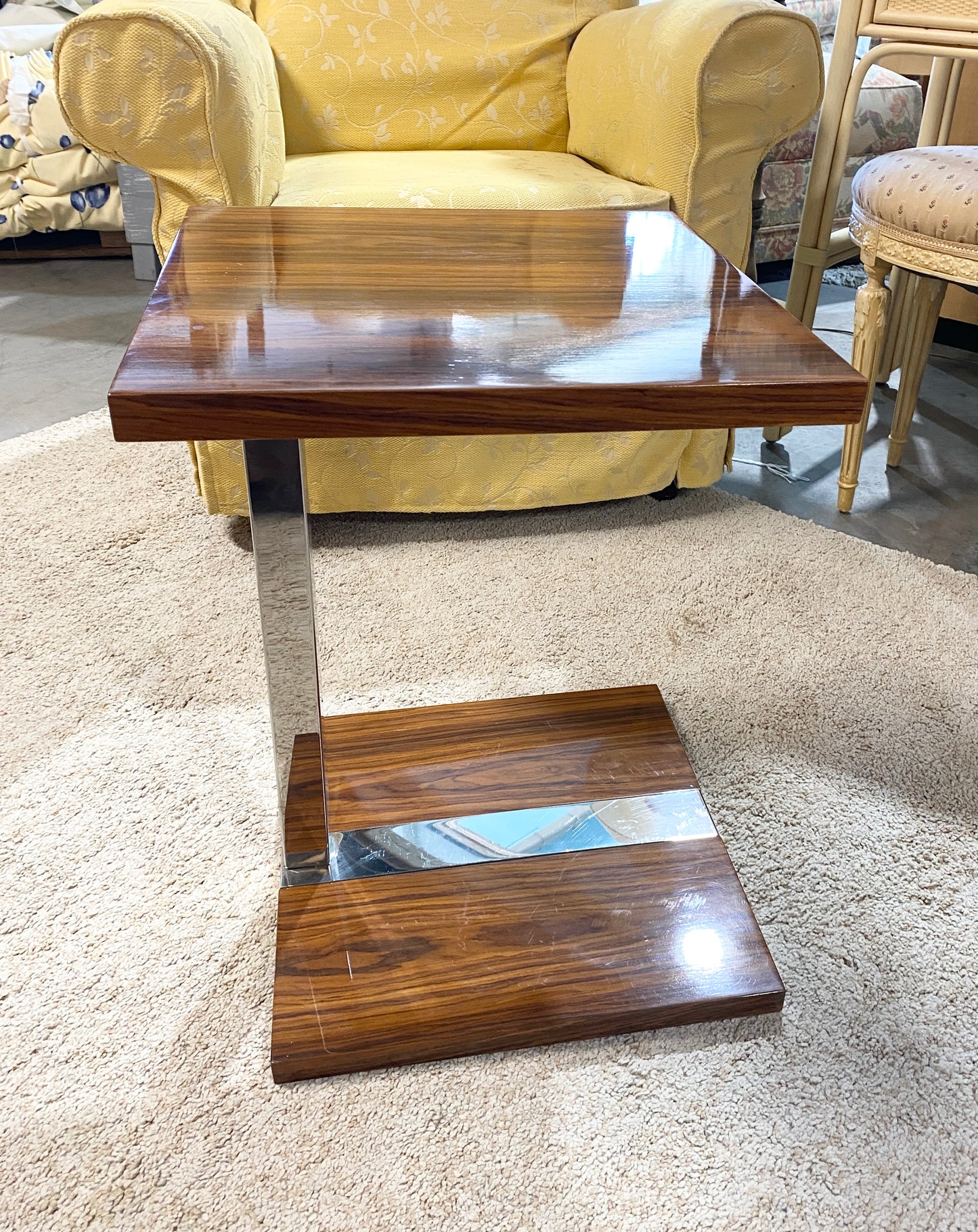 Mesa de apoio