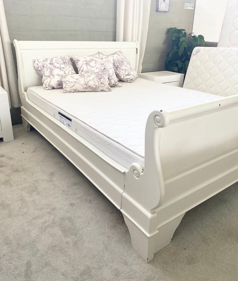 Double Bed