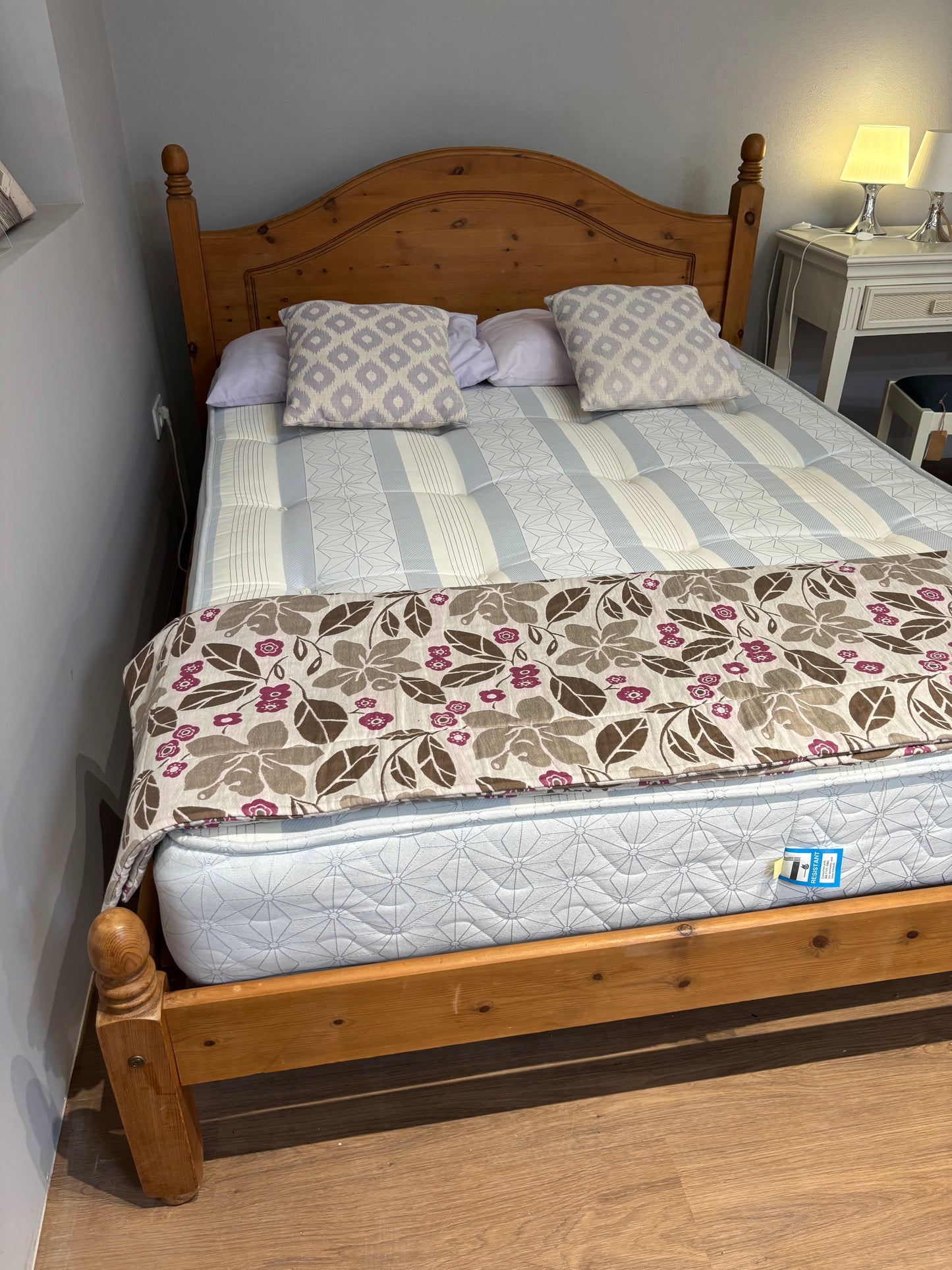 Double Bed