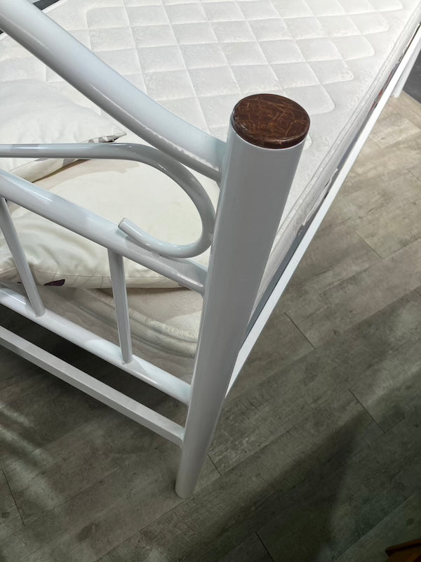 Cama de solteiro