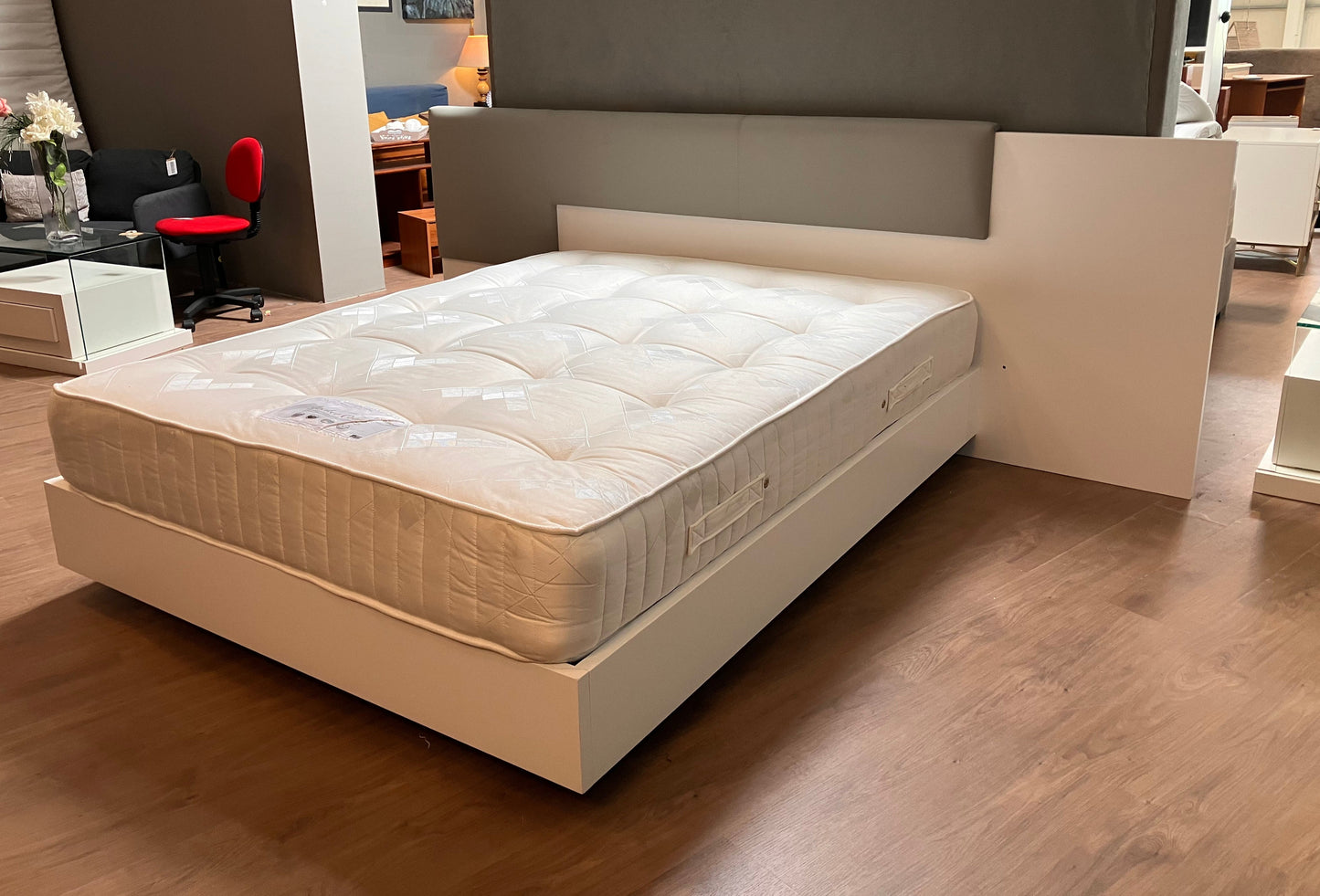 Double Bed