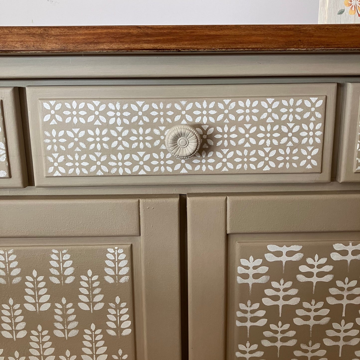 Sideboard