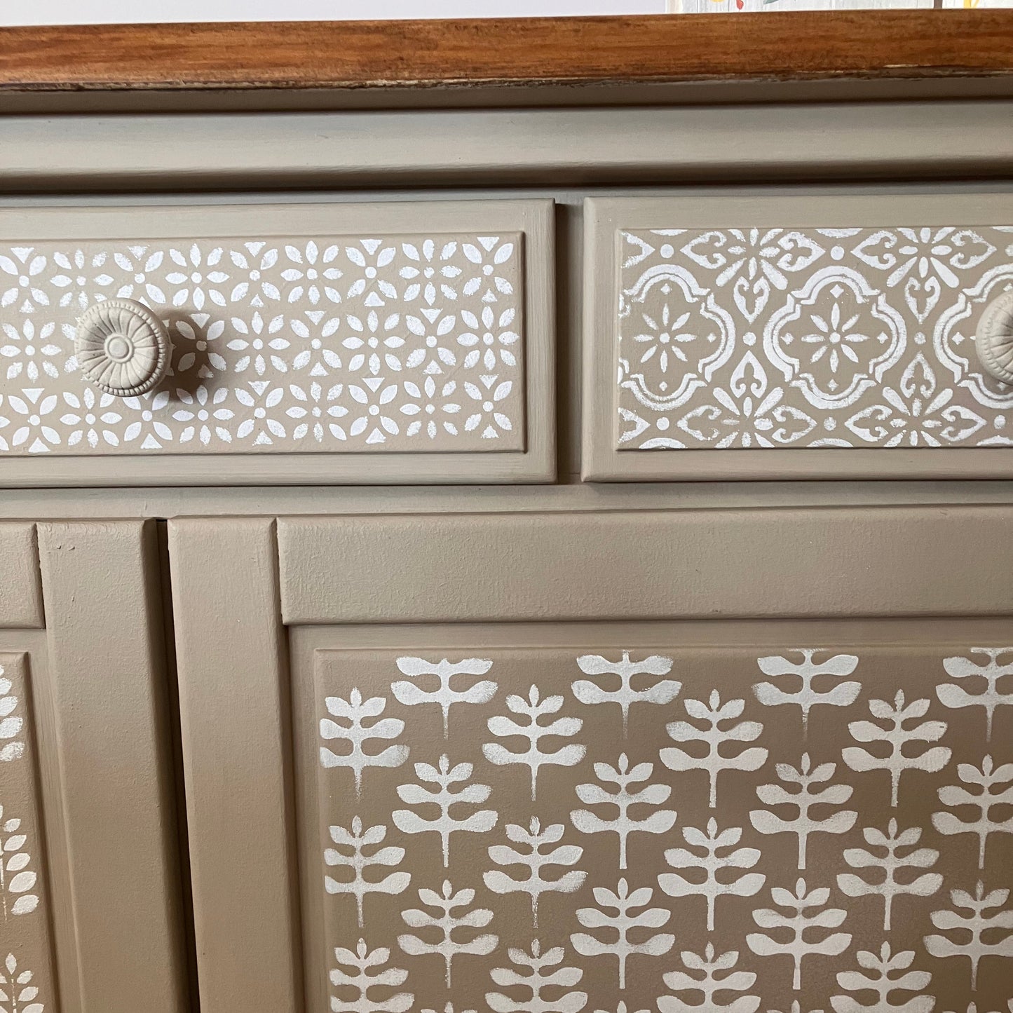 Sideboard