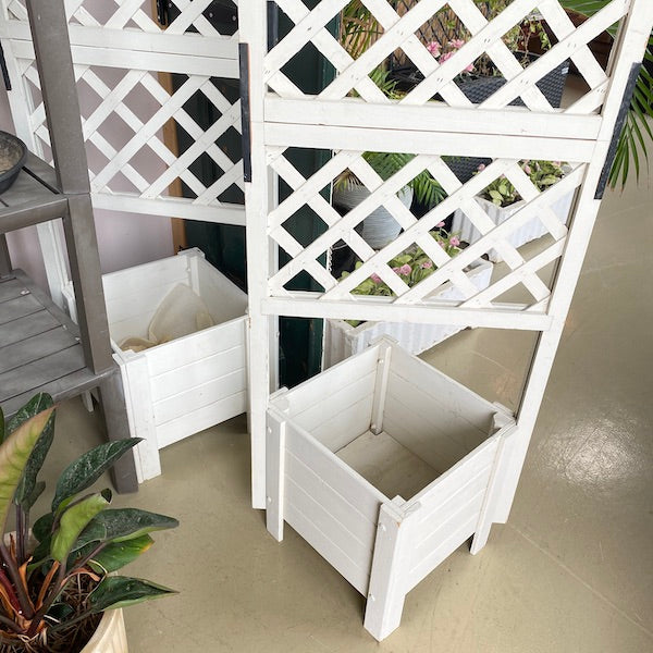 Jardineira com Treliça