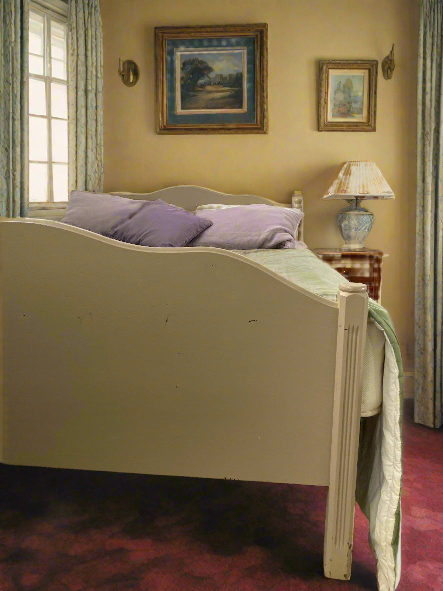 Double Bed
