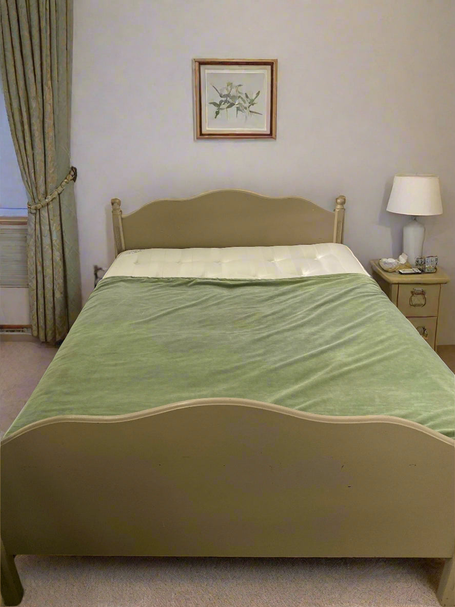 Double Bed