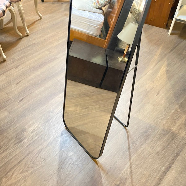 Espelho de corpo inteiro