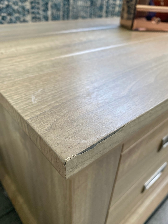 Mesa de cabeceira