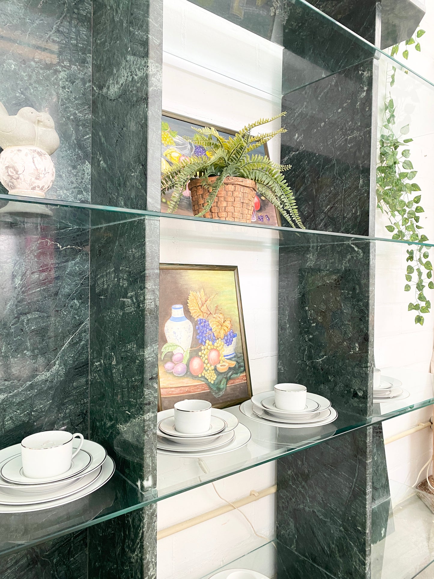 Shelf Unit