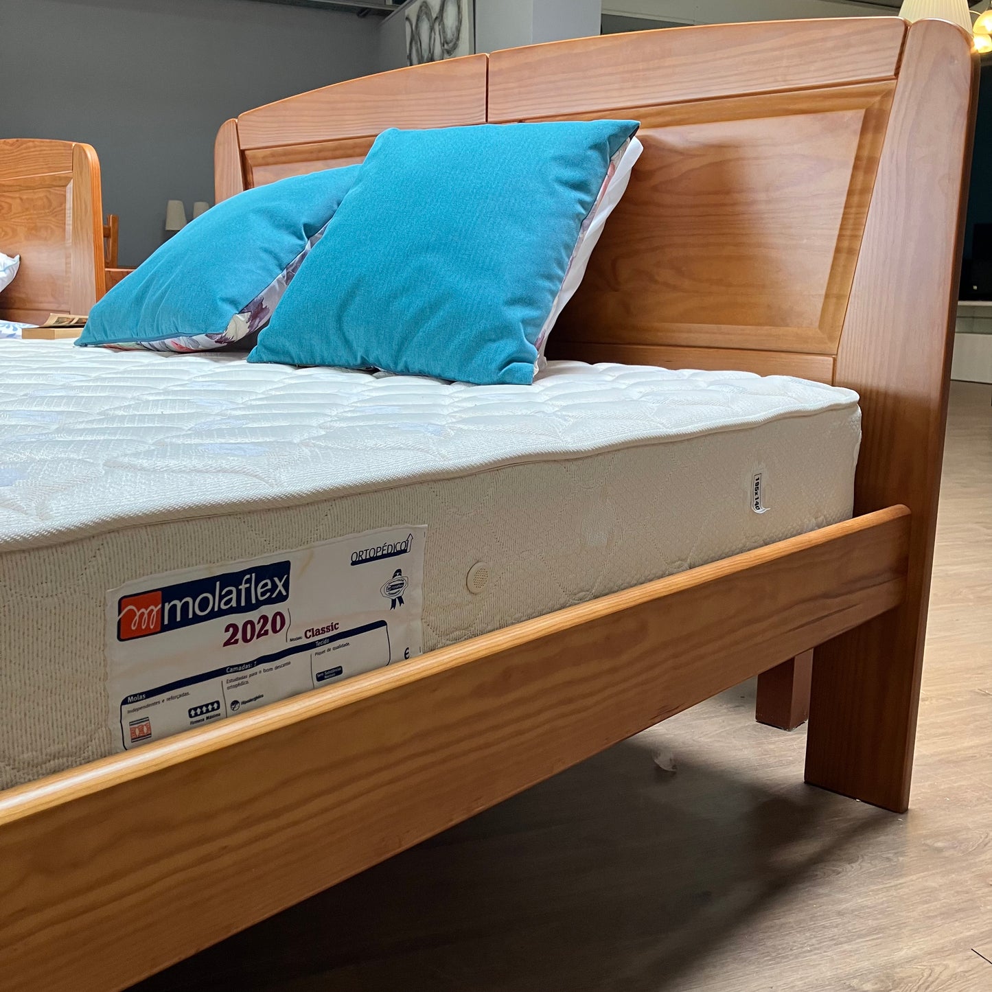 Double Bed