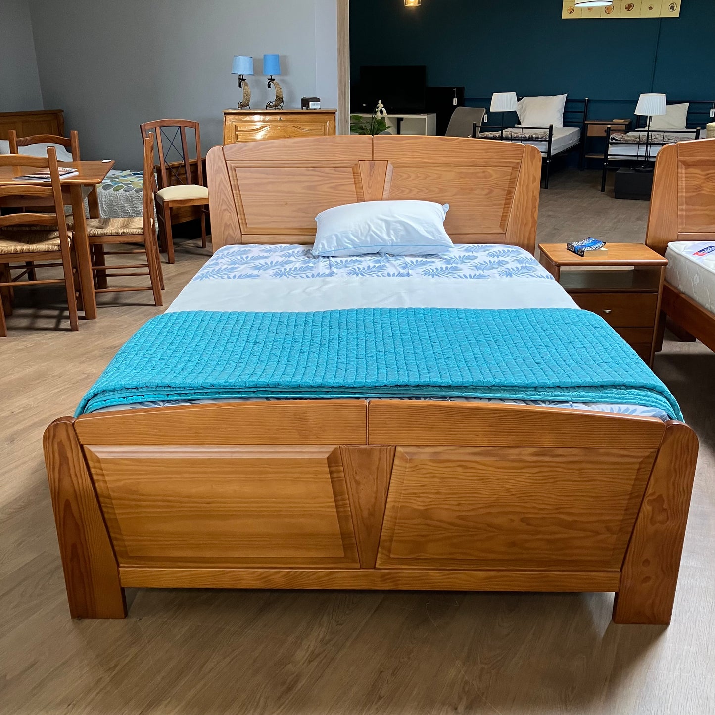Double Bed