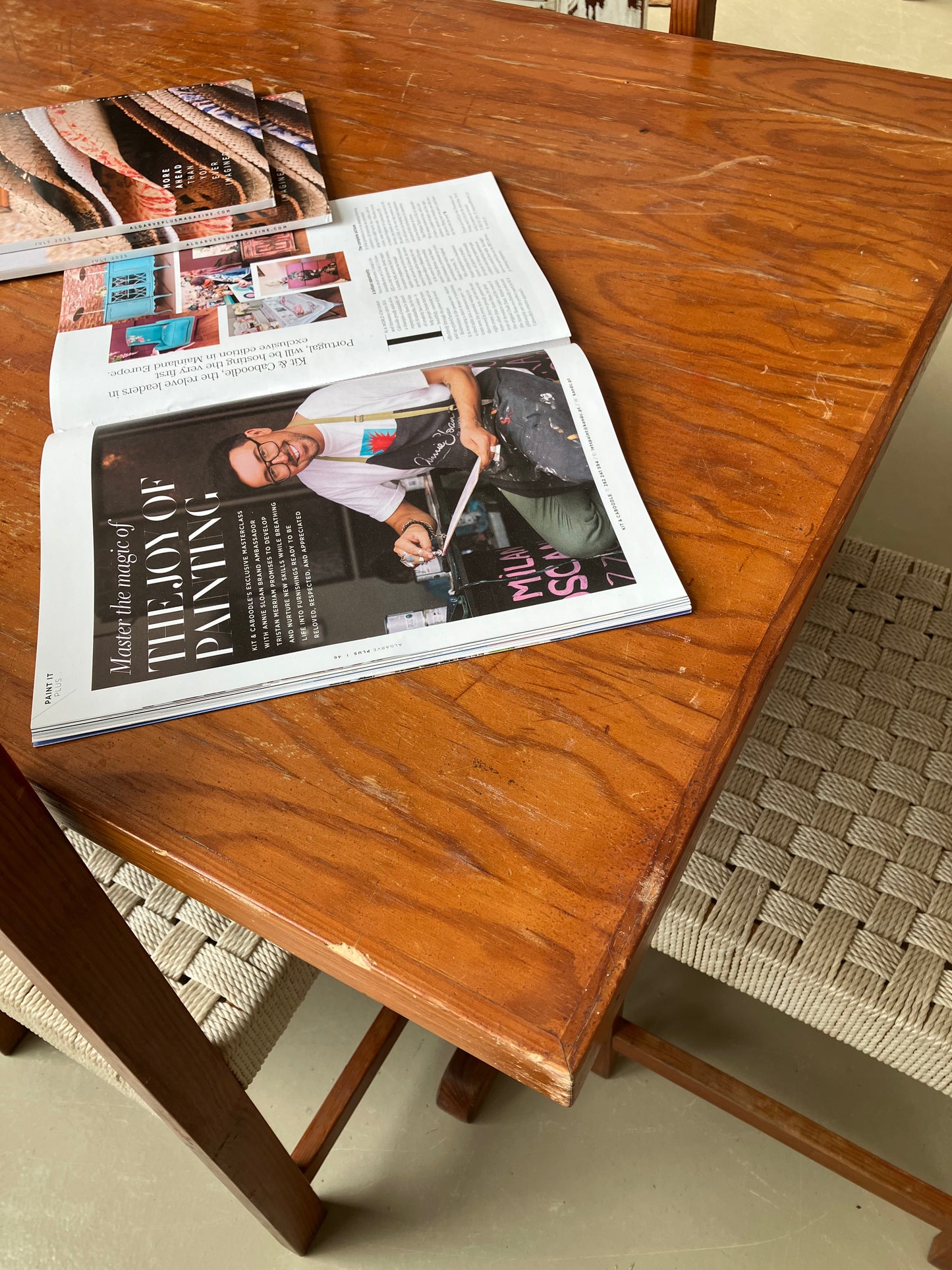 Table & Chairs