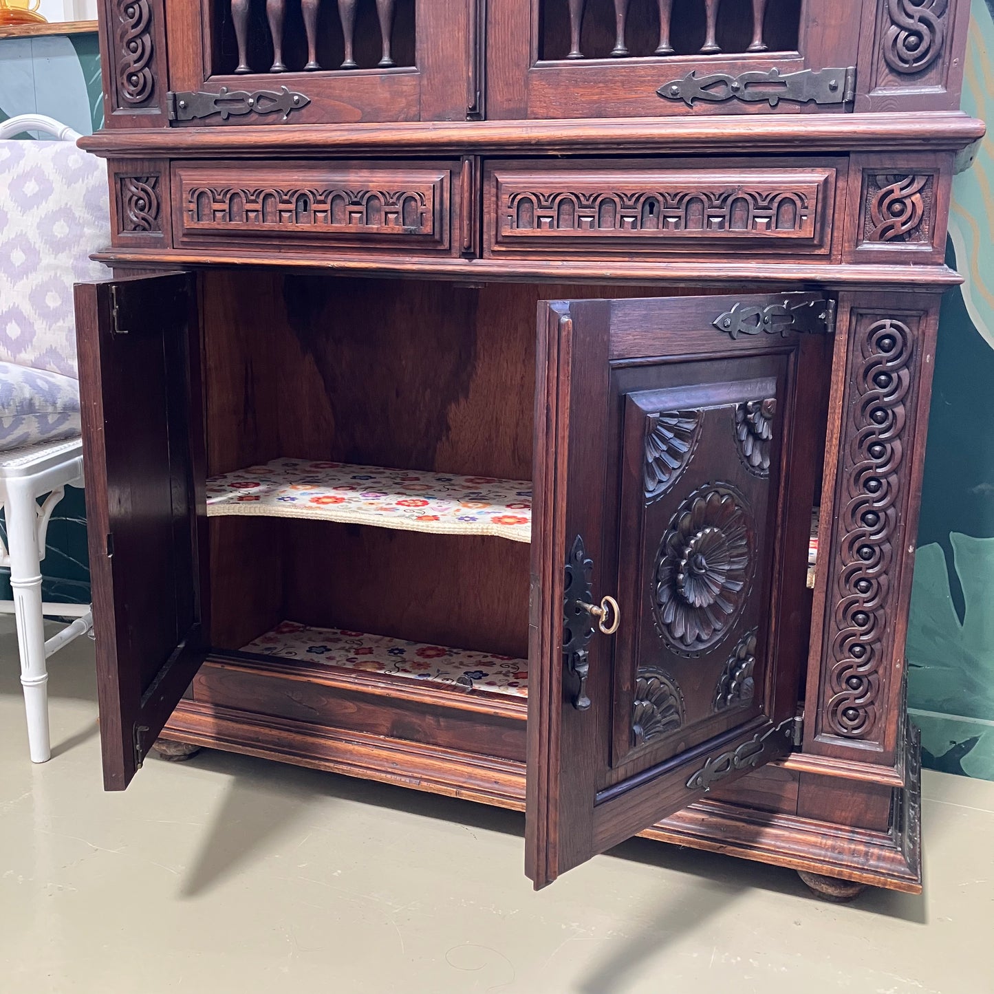 Dresser