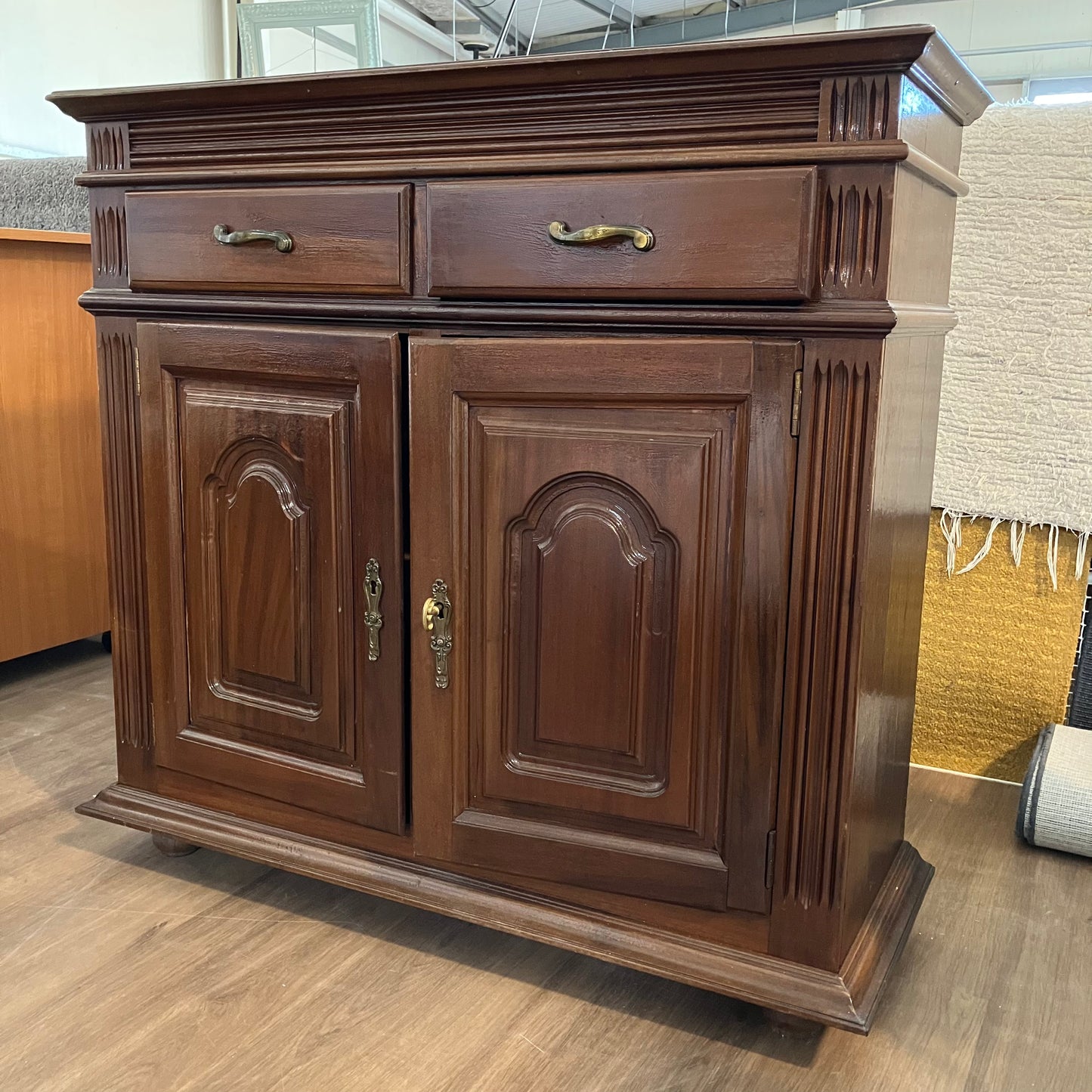 Sideboard