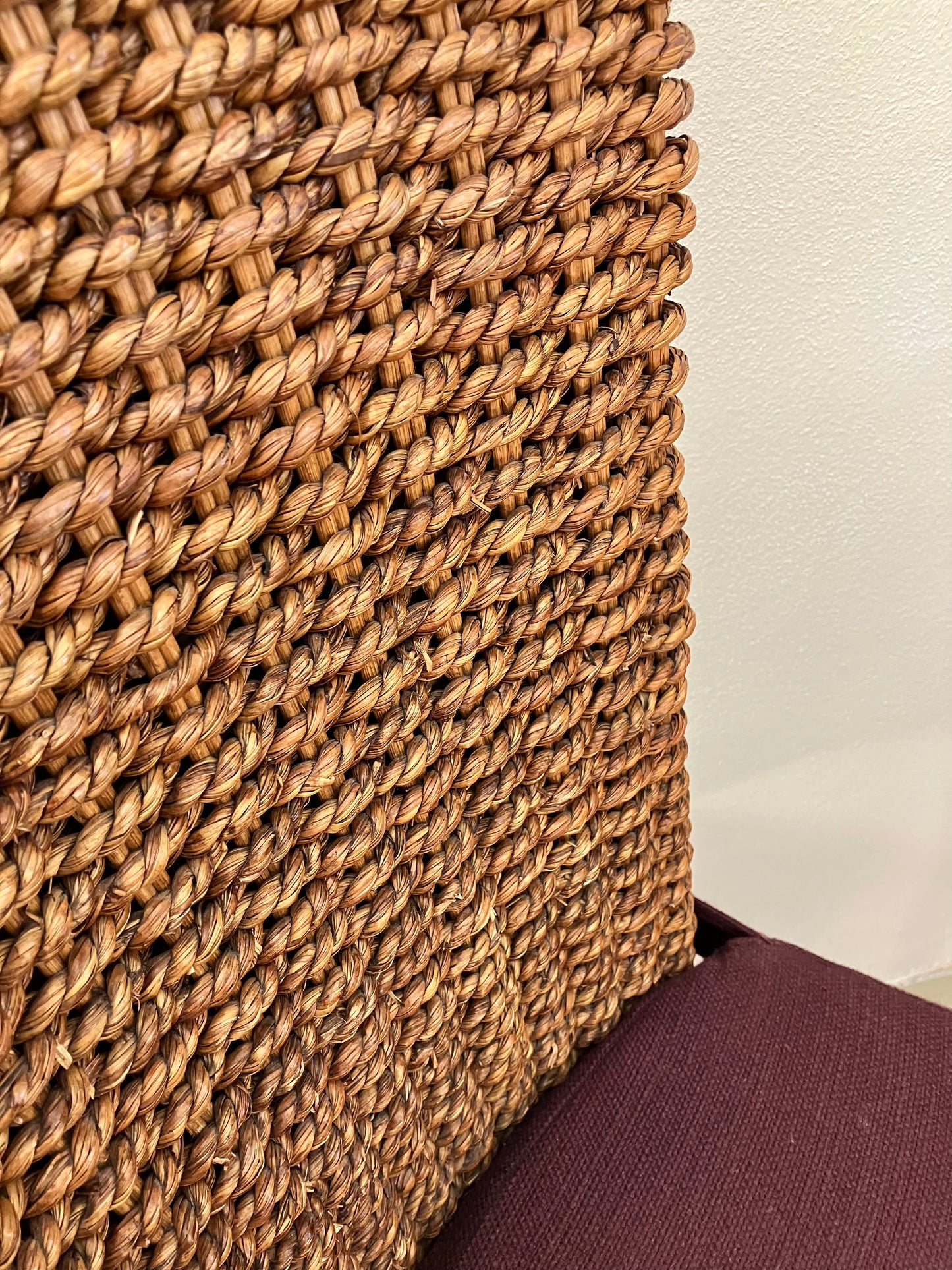 Mesa de jantar e cadeiras