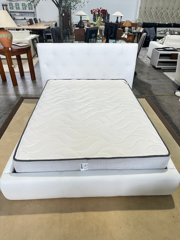 Double Bed