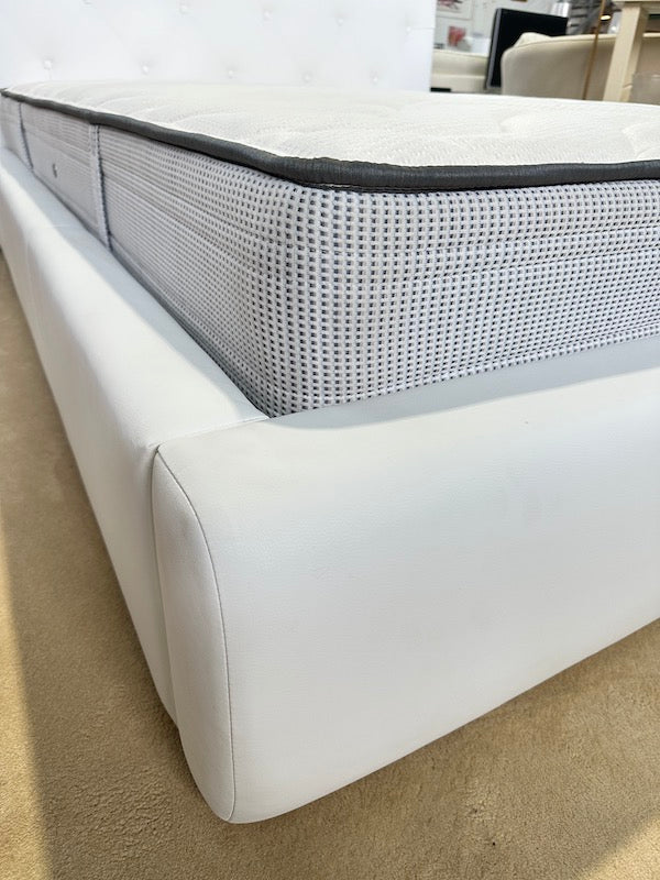 Double Bed