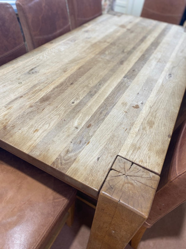 Mesa de jantar co 8 cadeiras