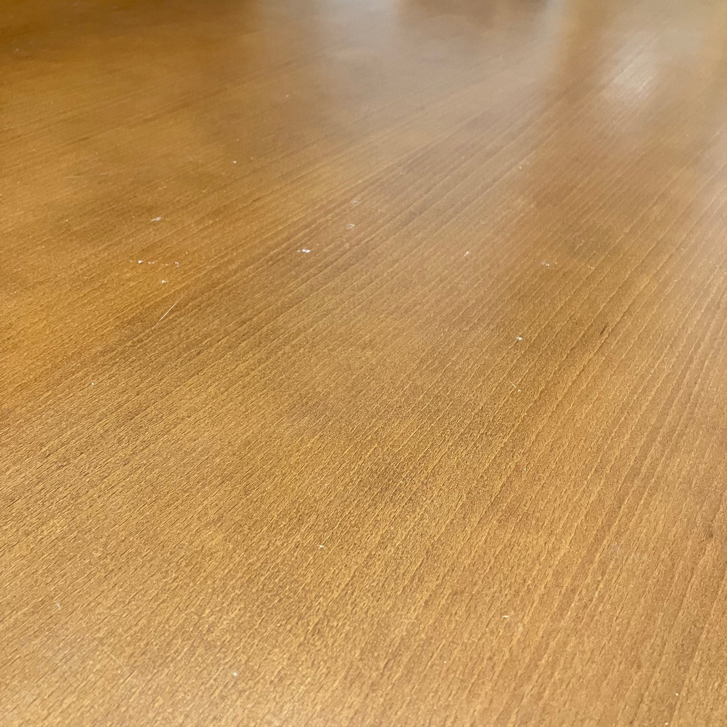Table & Chairs