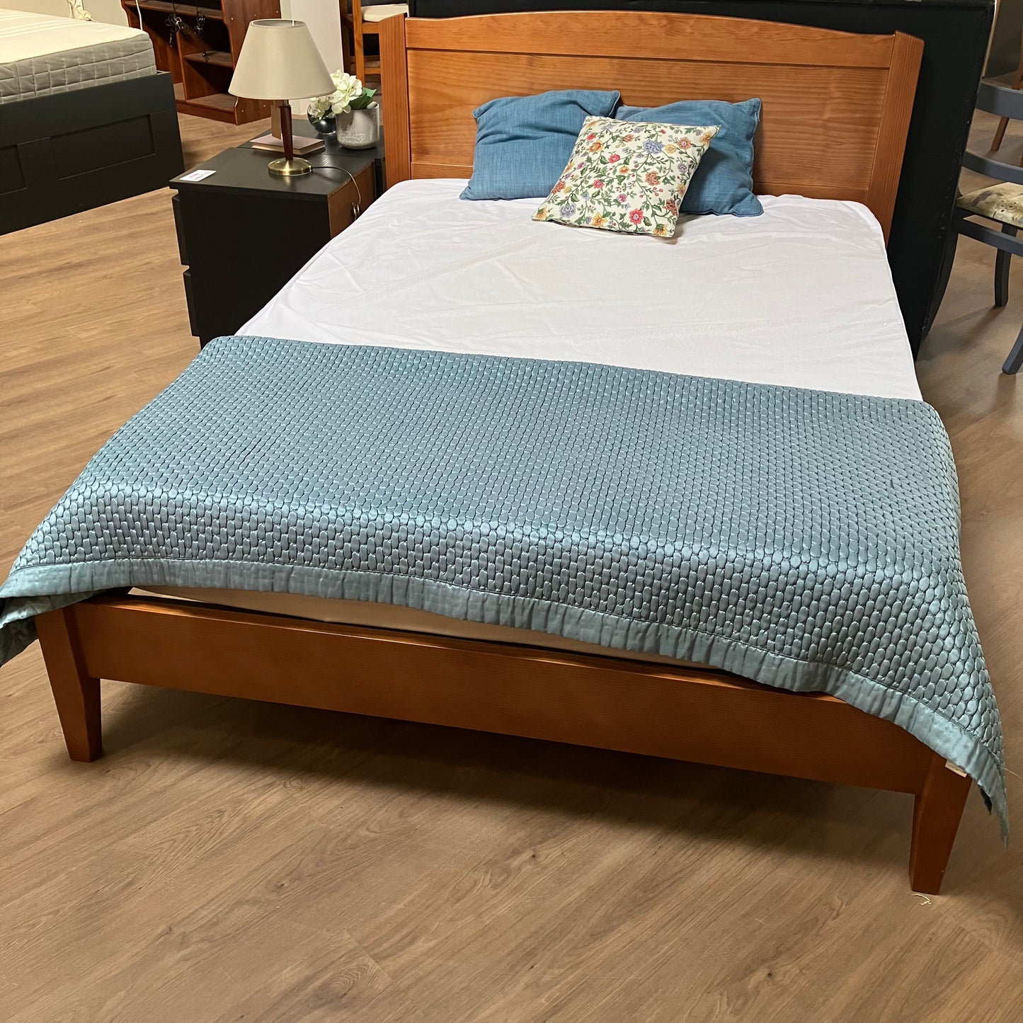 Double Bed