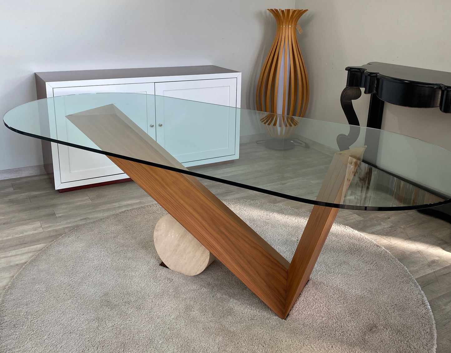 Valentino Dining Table