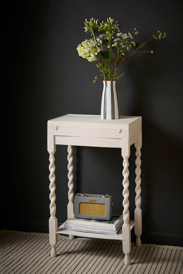 Rococo White