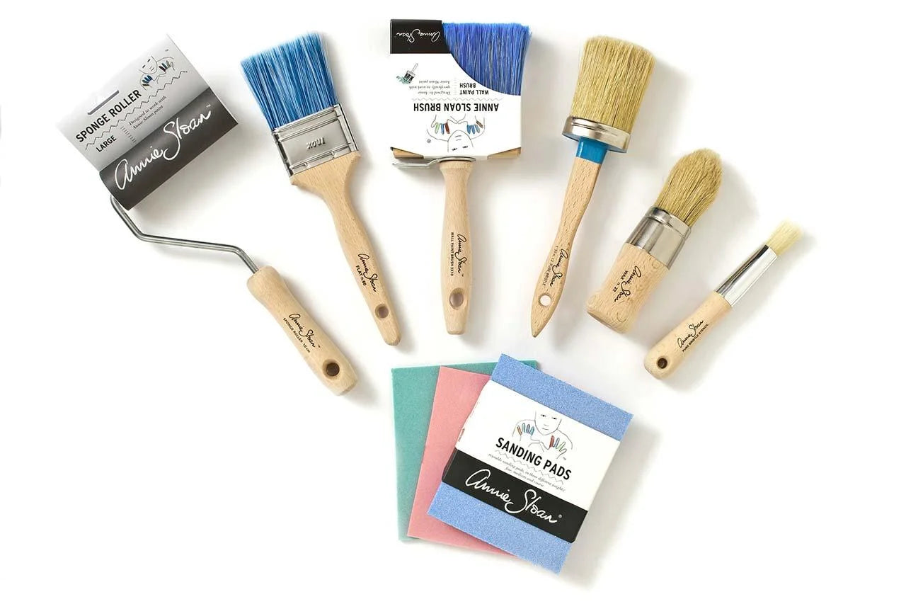 Brushes & Acessories