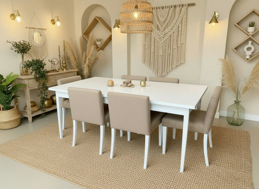 Table & Chairs