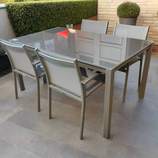 Dining Table - Outdoor