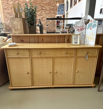 Sideboard