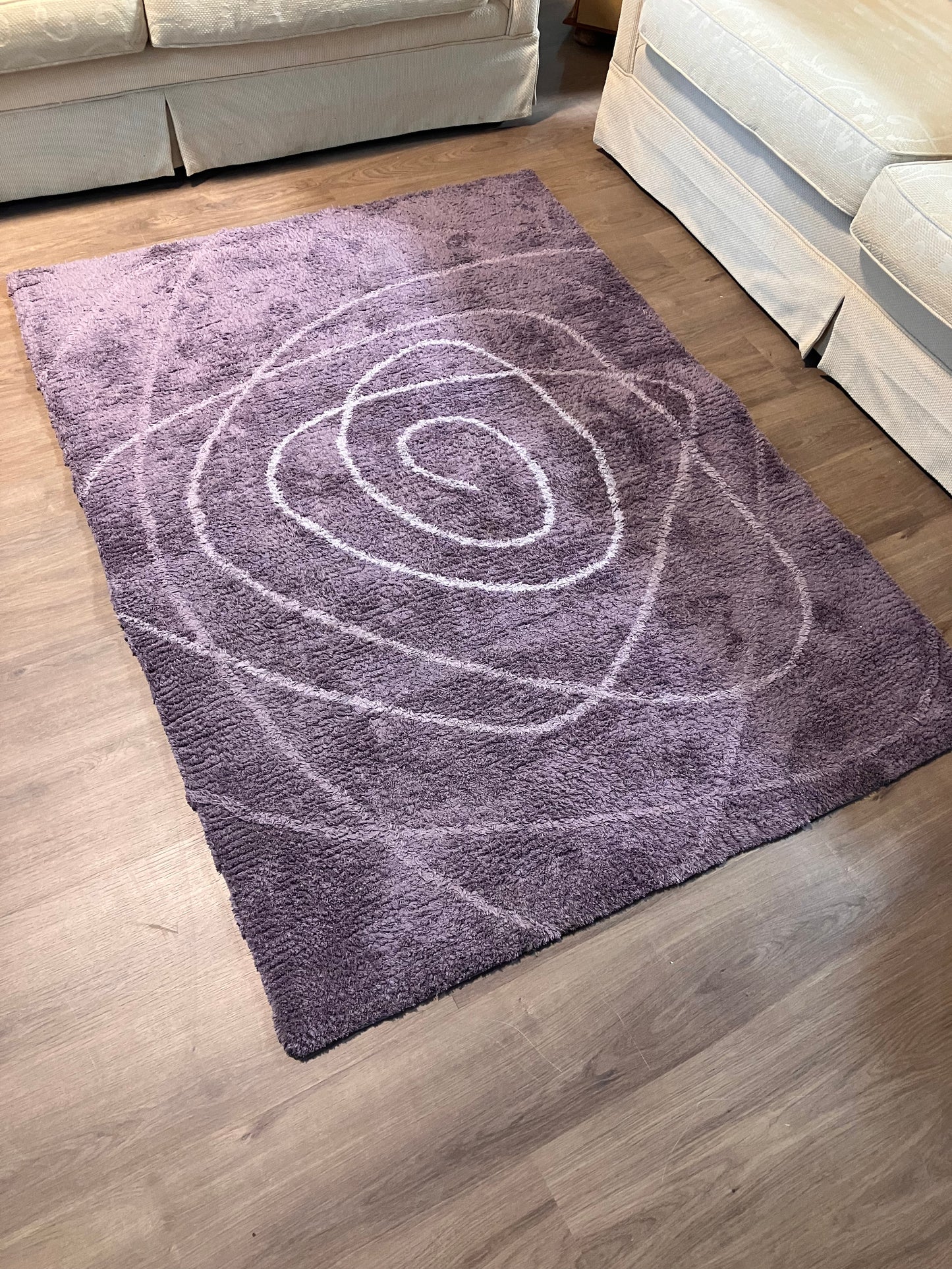 Rug