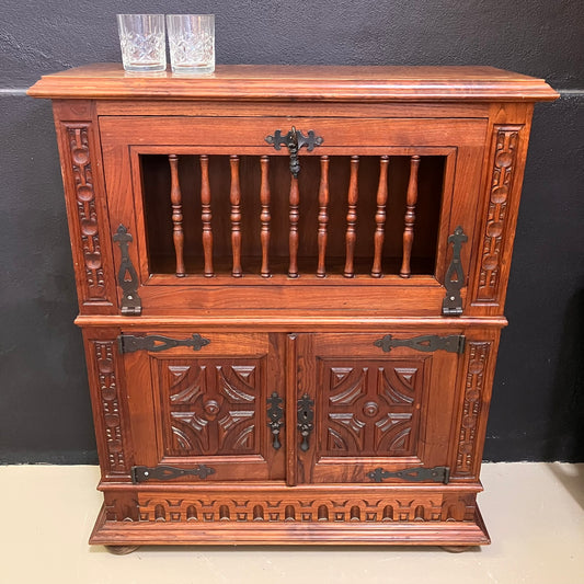 Sideboard in the algarve