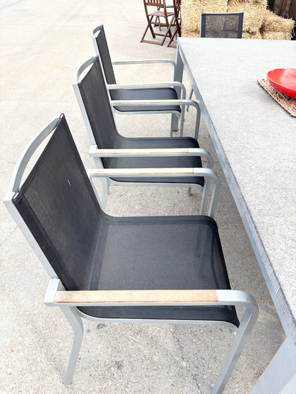 Table & Chairs