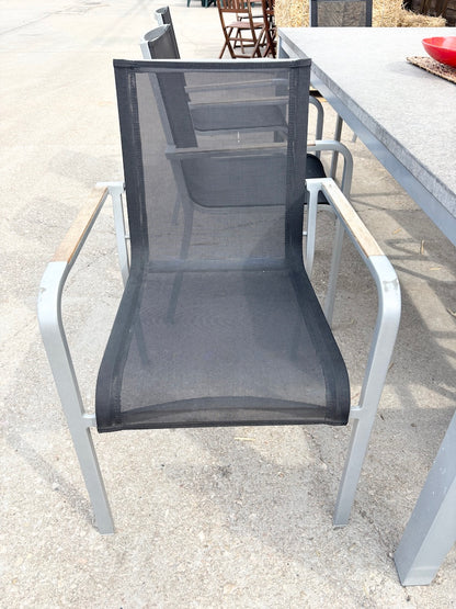 Table & Chairs
