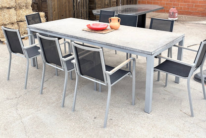 Table & Chairs