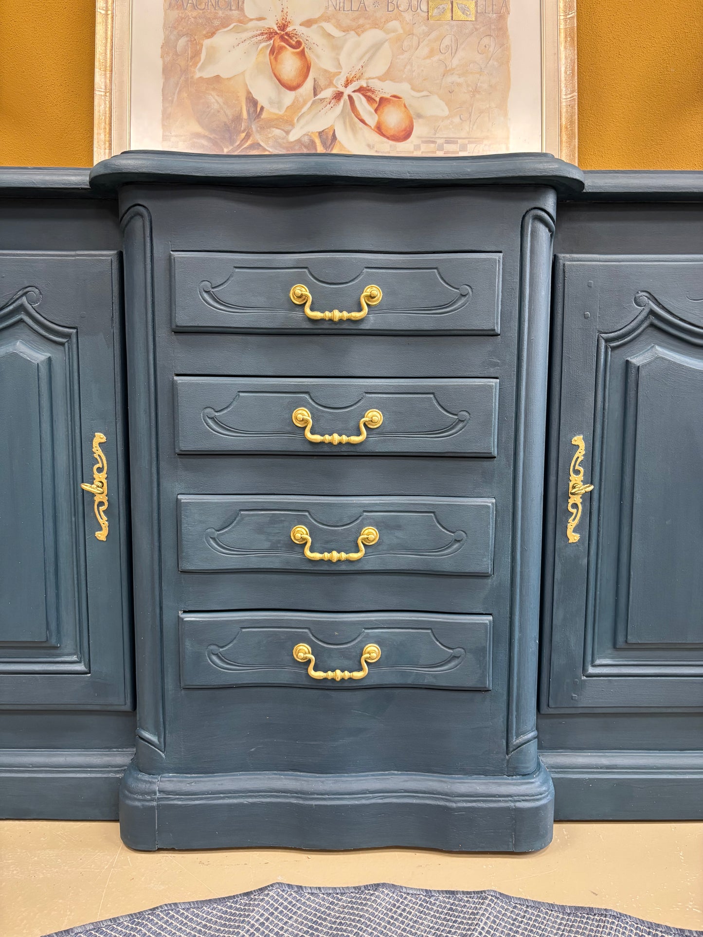 Sideboard