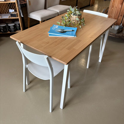 Table & Chairs