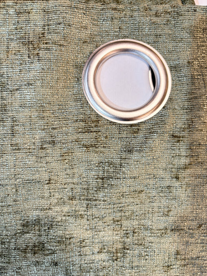 Curtain
