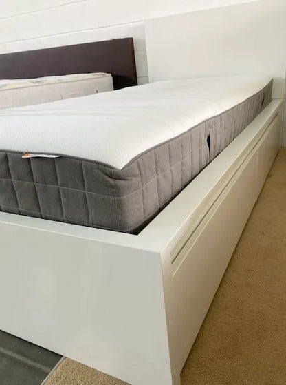 Single Bed