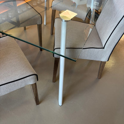 Table & Chairs