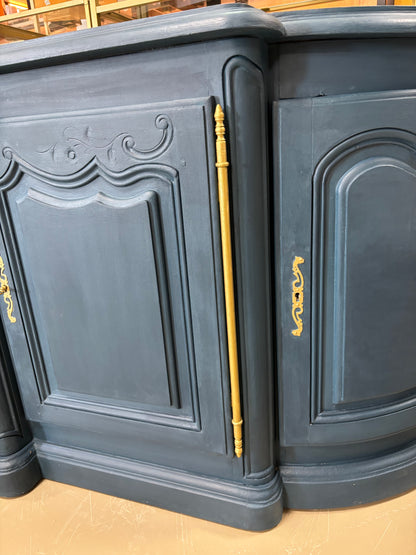 Sideboard