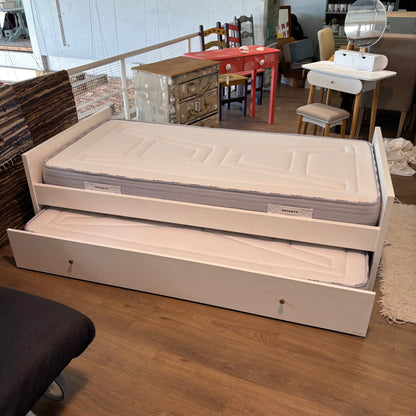 Single Bed