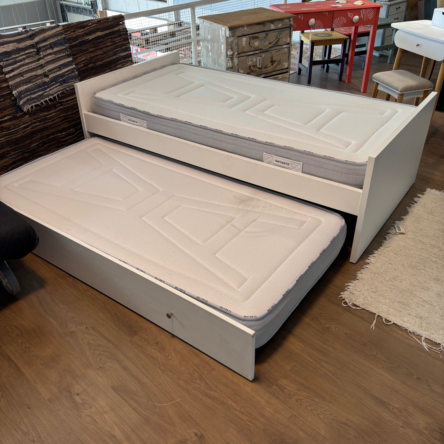 Single Bed