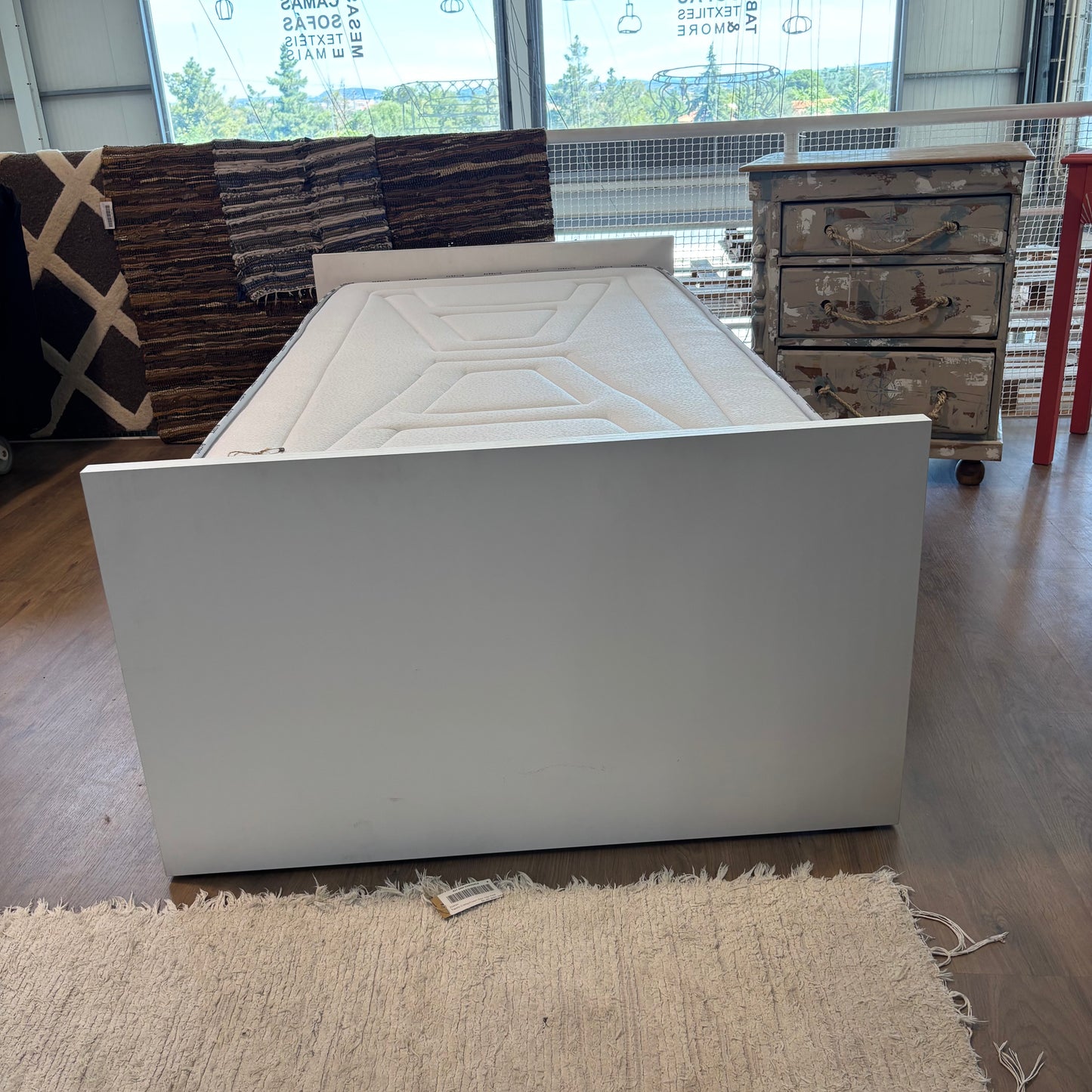 Single Bed