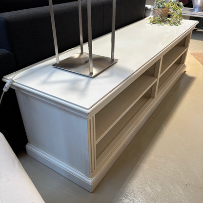 Media Unit