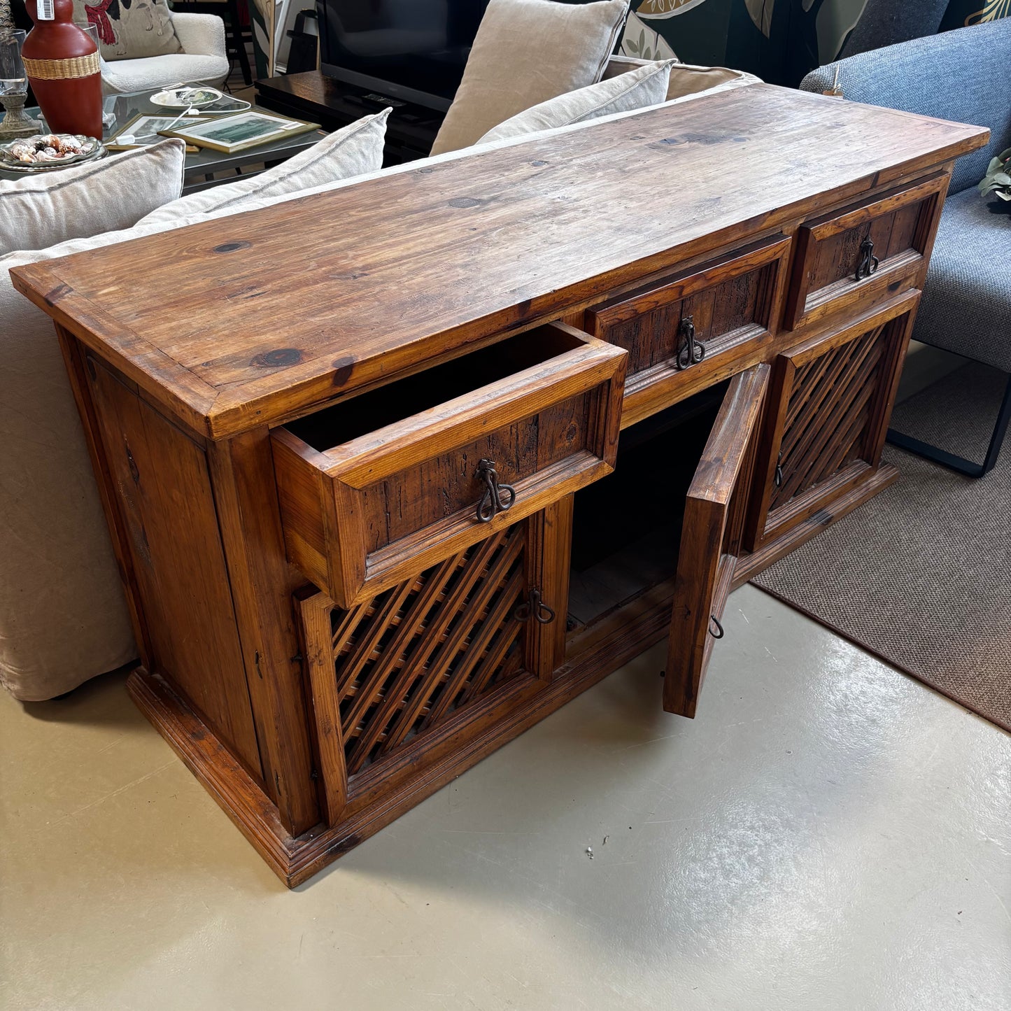 Sideboard