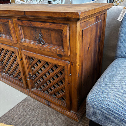 Sideboard