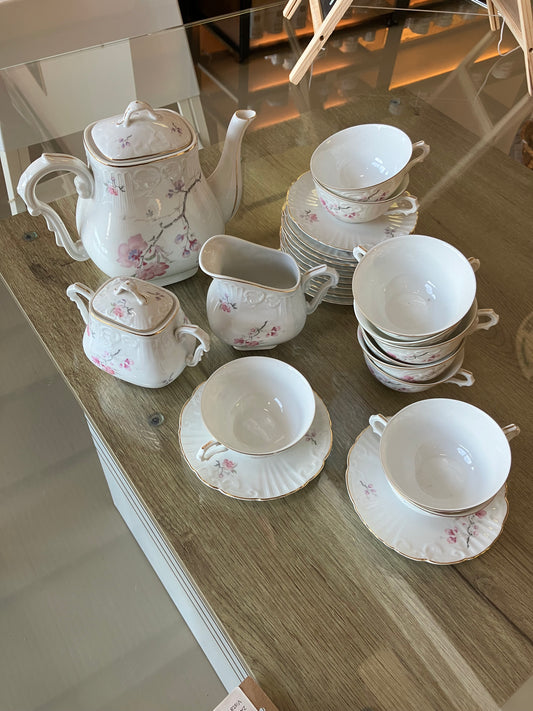 Vista Alegre Tea Set