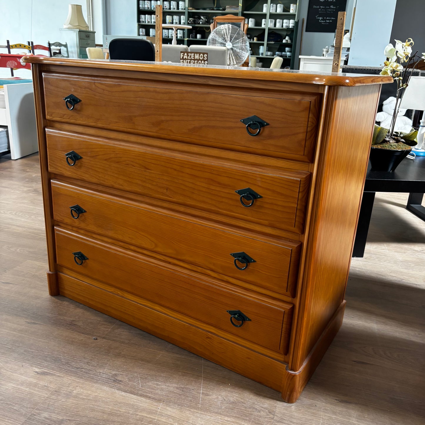 Chest of Drawers